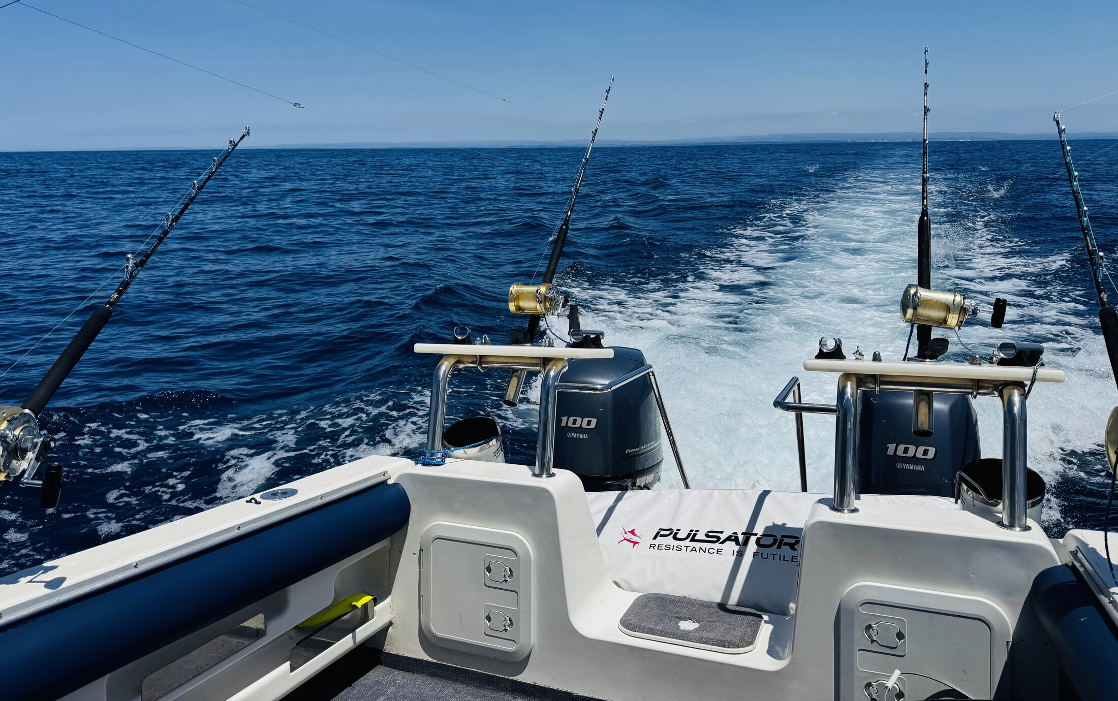 Trolling rods out behind the Bienkie